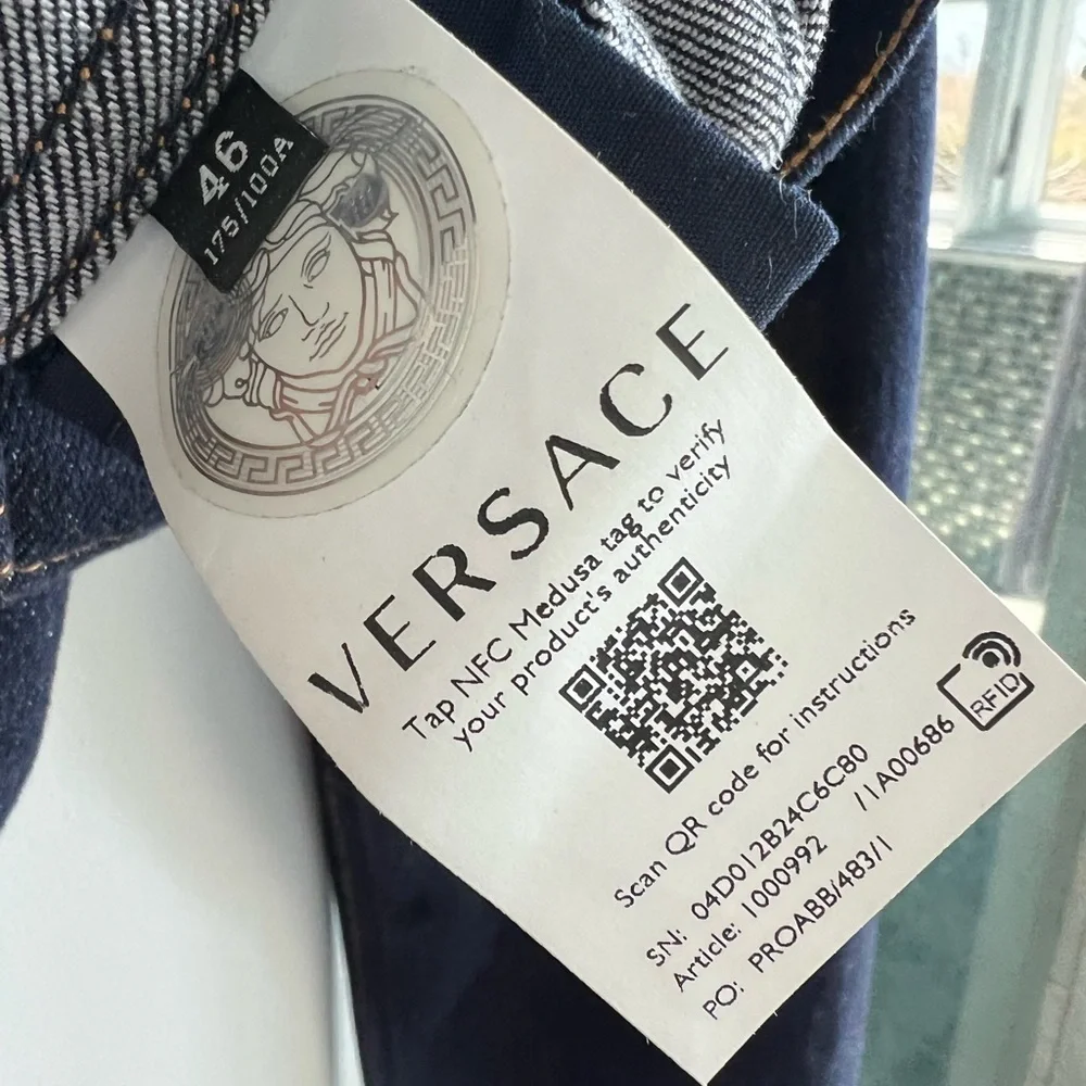 Versace paneled contrast-stitch denim jacket - Picture 11 of 15